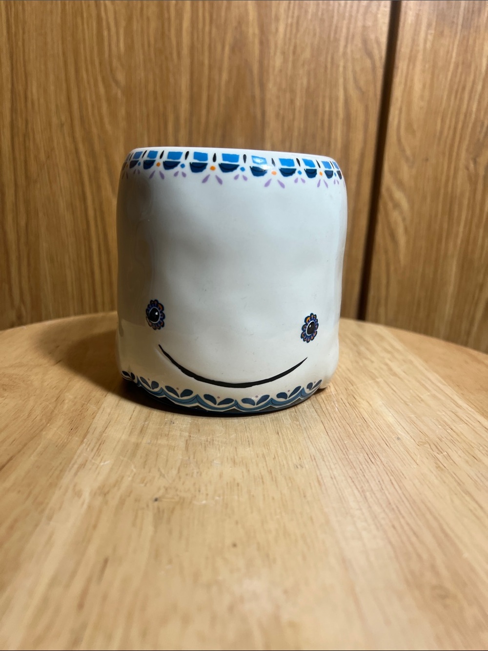 NATURAL LIFE White Ceramic Smiley Planter with Blue Trim and Floral Eyes
